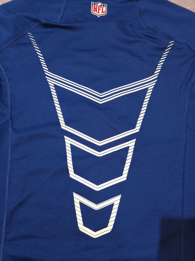 Camiseta Nike Hyperwarm Colts Talla L Ref-88400