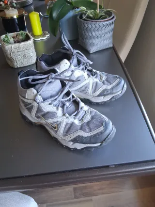 Zapatillas Nike ACG Talla 37