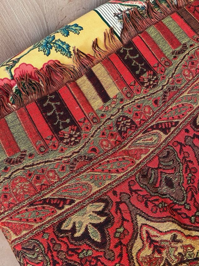 Sciarpa etnica sottile