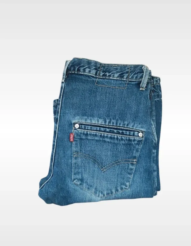 Vaqueros Levi's Engineering W32L32