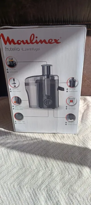 Licuadora Moulinex Frutelia JU3708 Negra