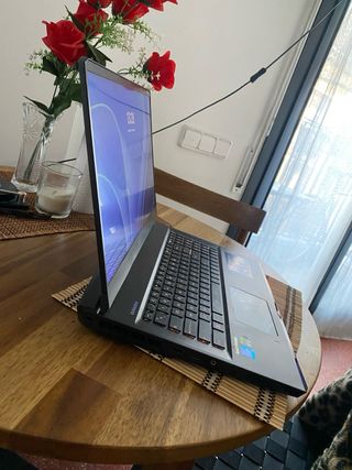 MSI Raider GE77HX 12UHS-019ES