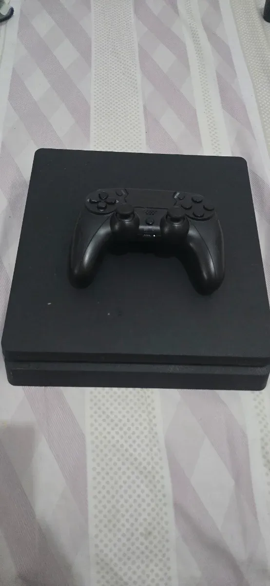 PlayStation 4 1 tb