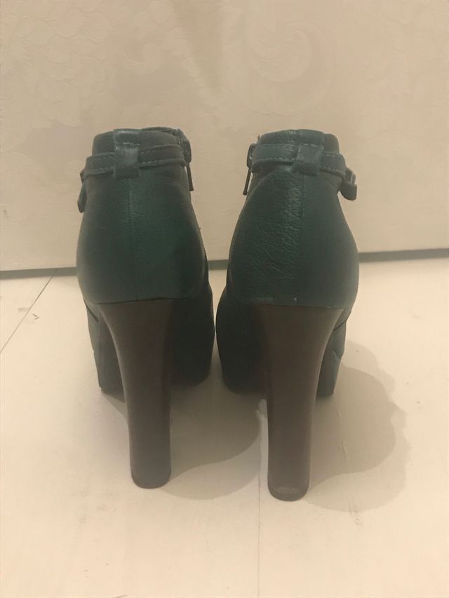 Tronchetti verdi tacco e plateau tg. 37