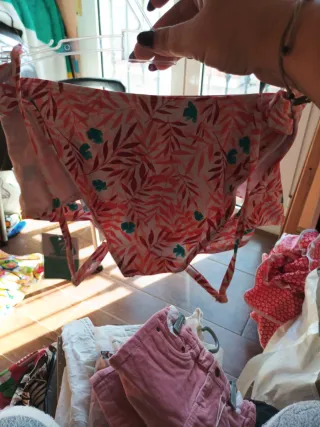 Bikini niña estampado floral