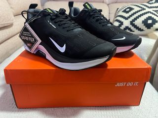 Nike Infinity Run 4 Gore-Tex Negro Blanco
