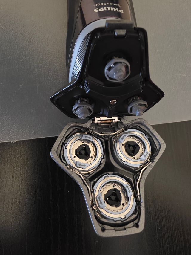 Máquina de Barbear Philips S9000 Special Edition