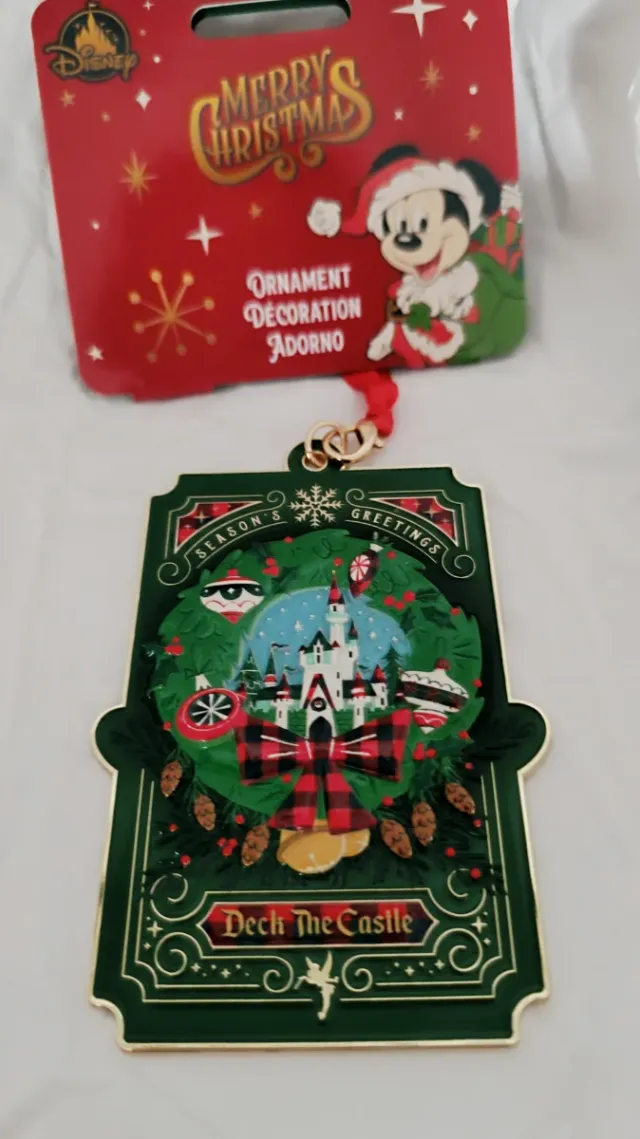 Adorno Navidad Disney Metálico Deck The Castle