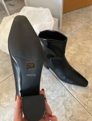 Botines negros tacón cuadrado