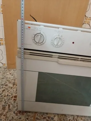 Horno de gas natural nuevo sin usar marca Cointra