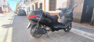 Piaggio X Evo 125 - Año 2017