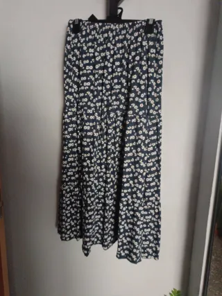 Falda larga estampada floral