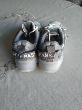 Zapatillas deportivas Pass Off talla 40