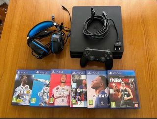 PS4 + 5 Juegos FIFA + NBA 2K 17 + 2 Mando + Cascos