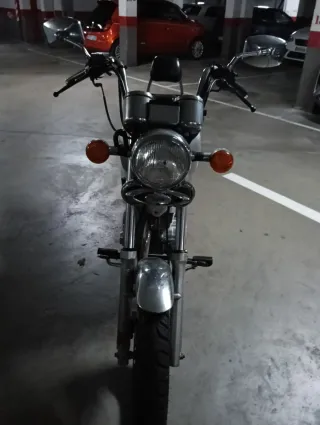 Daelim 125 VS Evolution.