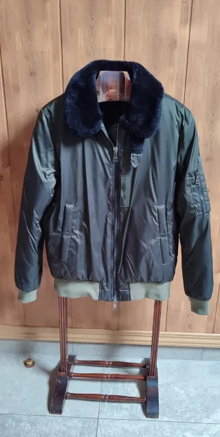 CHAQUETA BOMBER PLUMAS  VERDE TATRAS HOMBRE