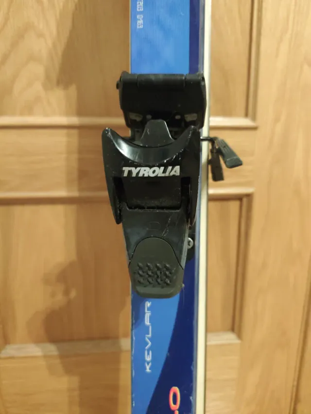 Esquís Dynastar Mondial 5.0 y botas Nordica N GX