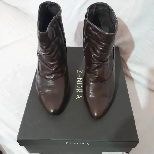 Botines Zendra tacón marrón