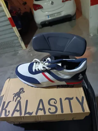 Zapatillas Kalasity Hombre Azul y Blanco