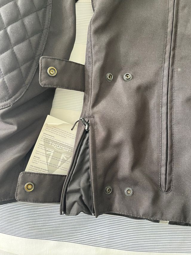 Chaqueta Moto Triumph WaldronMesh nueva a estrenar