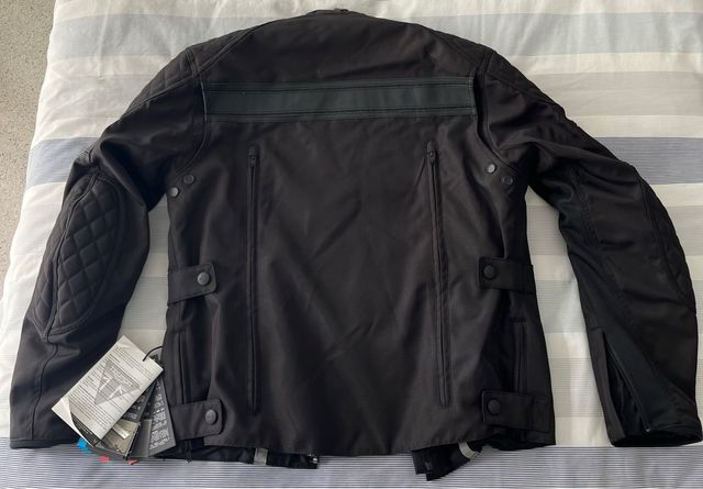 Chaqueta Moto Triumph WaldronMesh nueva a estrenar