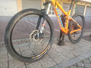 Bicicleta Stevens Waka 29