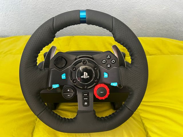 Volante Logitech G29 PS5/PS4/PC (casi nuevo)