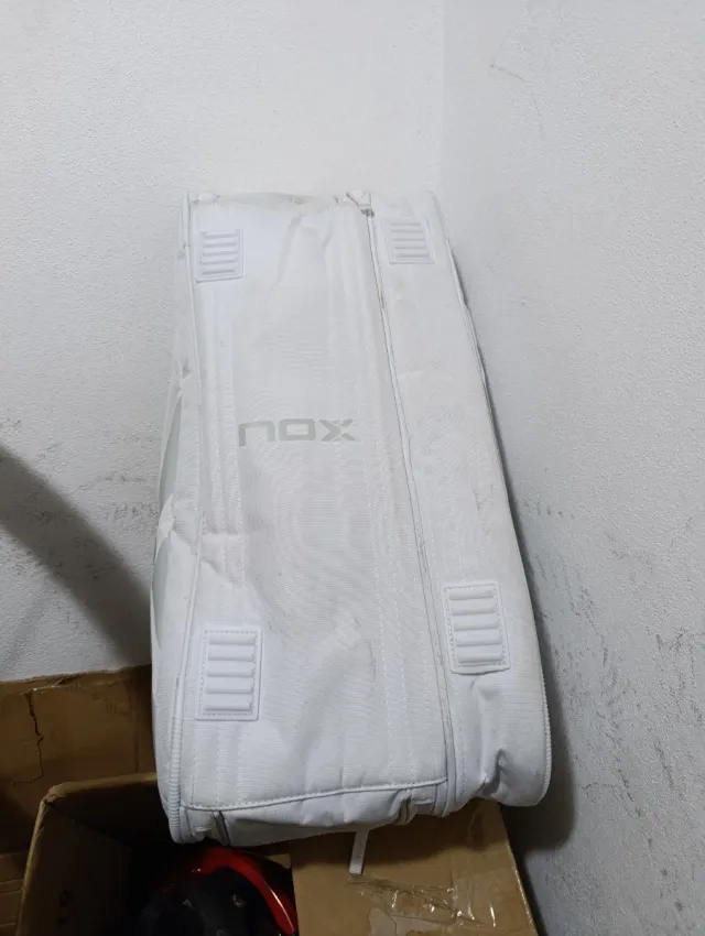 Macuto de pádel Nox blanco