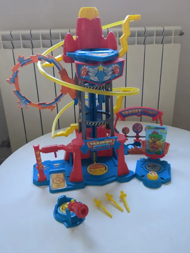 Torre de Entrenamiento Súper Things