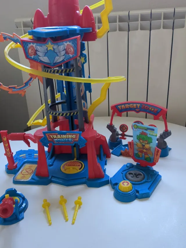 Torre de Entrenamiento Súper Things