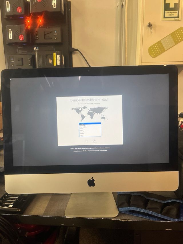 iMac 21 Apple