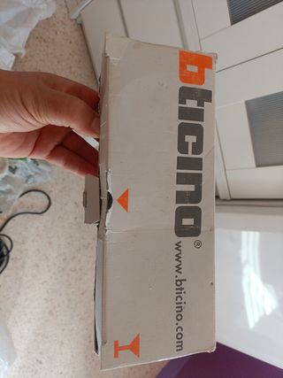 Interruptores btcino