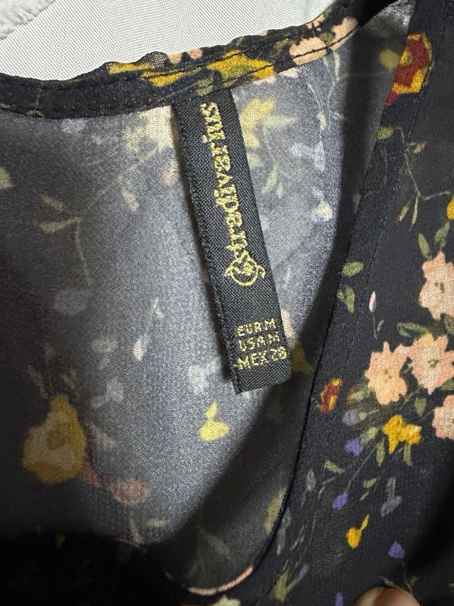 Vestido estampado floral manga larga