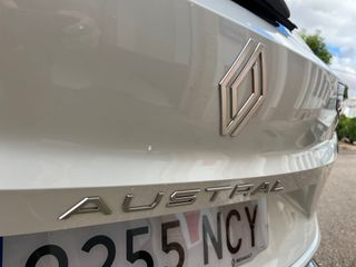 RENAULT Austral Techno Mild Hybrid 116kW Auto