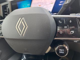 RENAULT Austral Techno Mild Hybrid 116kW Auto