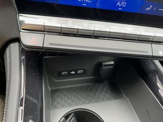 RENAULT Austral Techno Mild Hybrid 116kW Auto