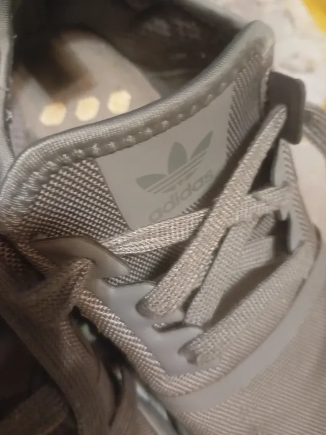 Tenis Adidas Talla 41 Gris