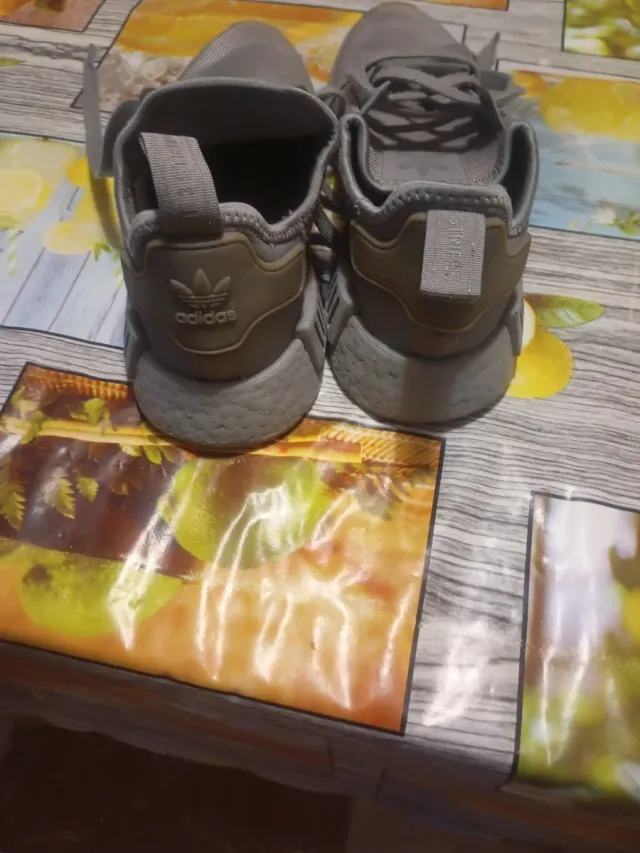 Tenis Adidas Talla 41 Gris