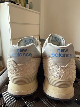 Zapatillas New Balance Beige/Gris sneakers