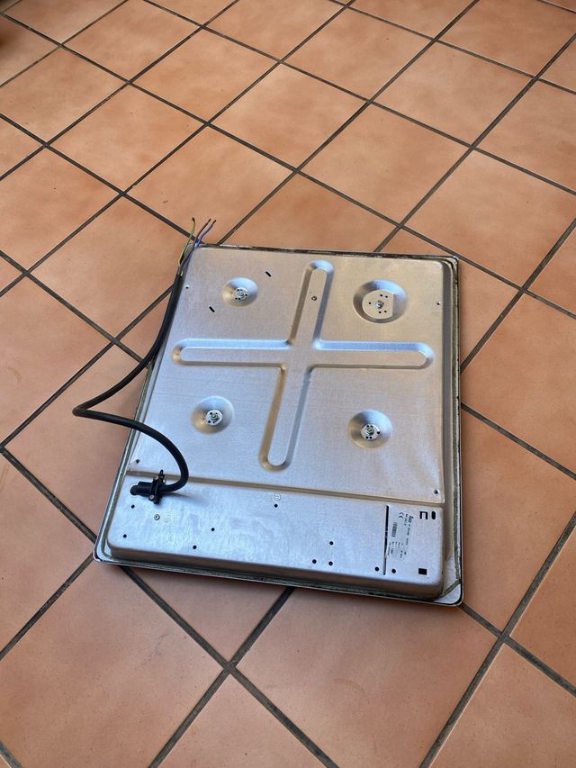 Placa Eléctrica TEKA.