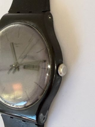 Reloj Swatch Negro y Gris