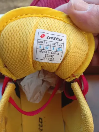 Scarpe Lotto Unisex Rosse e Gialle