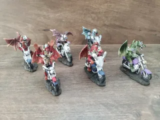 Figuras dragón en moto pack de 7