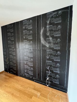 Estructura metálica para pared insonorizada