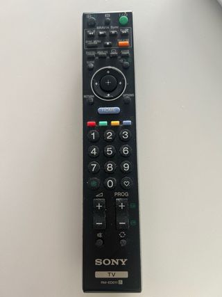 TV Sony Bravia Negra y Plateada