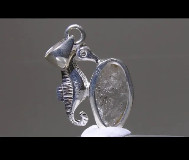 Ciondolo Cavalluccio Marino Argento e Diamante