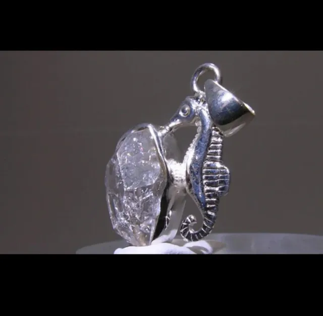 Ciondolo Cavalluccio Marino Argento e Diamante