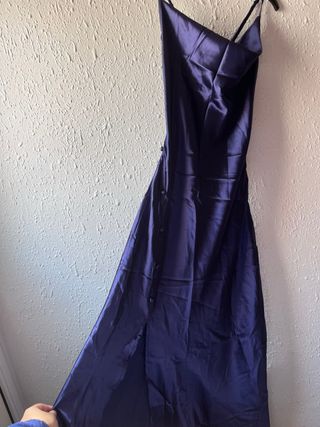 Vestido largo azul con botones