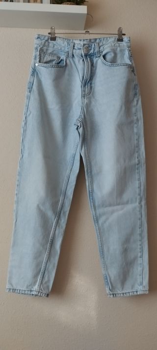 Vaqueros Bershka chico