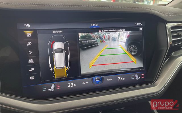 VOLKSWAGEN Touareg Premium 3.0 TDI Tip 4Mot